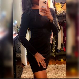 RACHEL ZOE Black Dress w zipper on sleeve